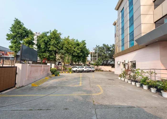 Hotel Park Prime By Applewood Haridwar