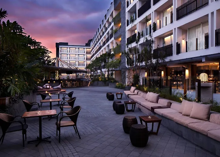 Fairfield By Marriott Bali Legian Hotel