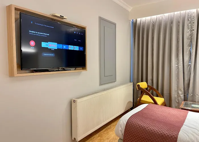 New Park Hotel Srinagar 