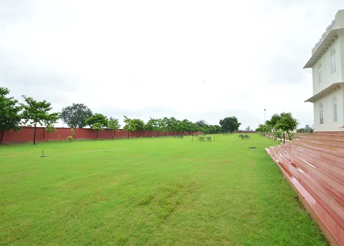 Aaram Baagh Agra-A Luxury Resort By Pachar Group Hotels