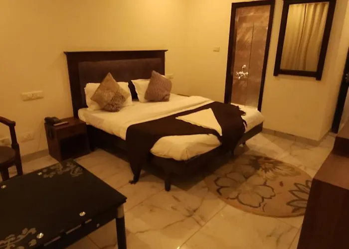 Hotel Bliss Stay Chandigarh