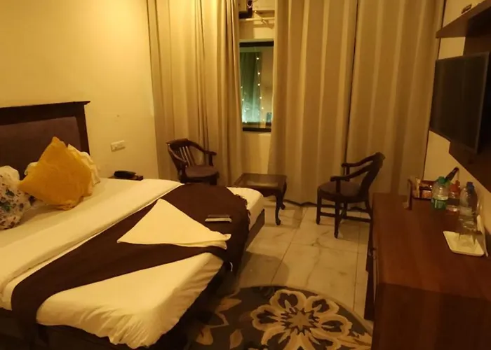 Hotel Bliss Stay Chandigarh