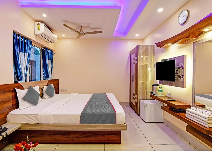 Townhouse The Grand Touch & The Royal Touch Hotel Digha 