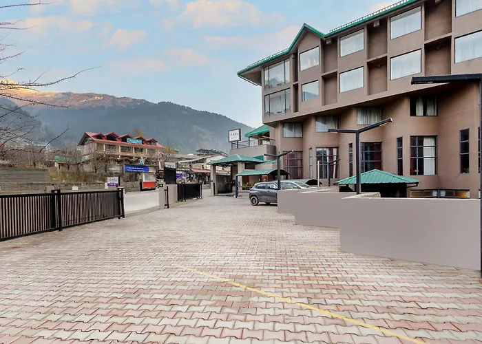 Sterling Manali Hotel