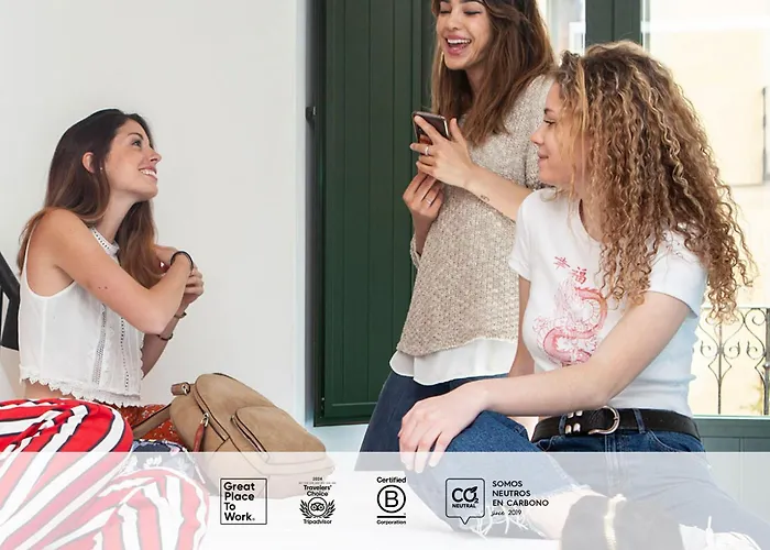 Sleep'N Atocha - B Corp Certified Hotel Madrid