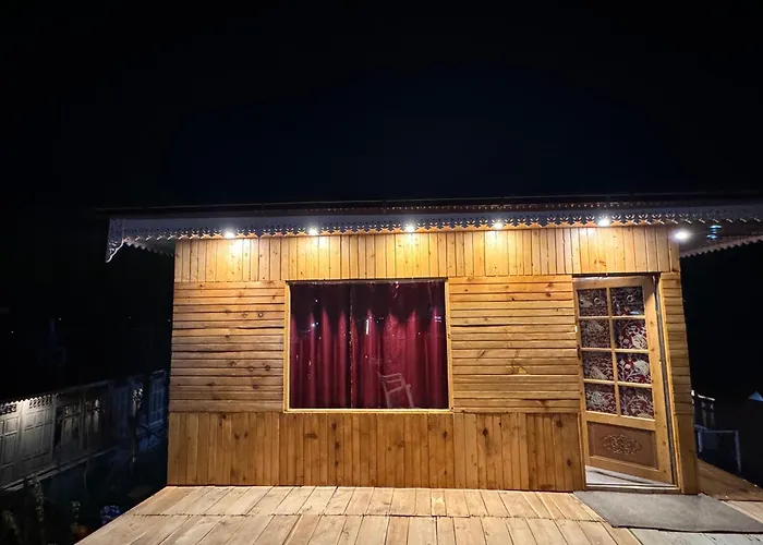 Shabnam Houseboats Hotel Srinagar 