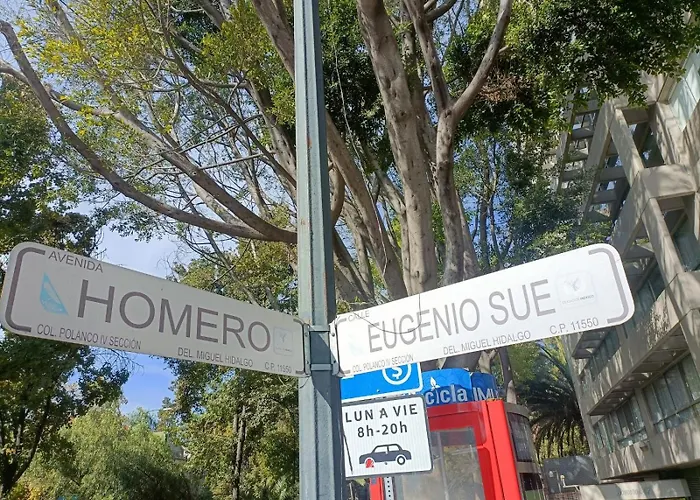 Eugenio Suetes Hotel Mexico City