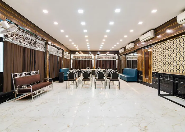 Super Collection O Park Circus Hotel Kolkata