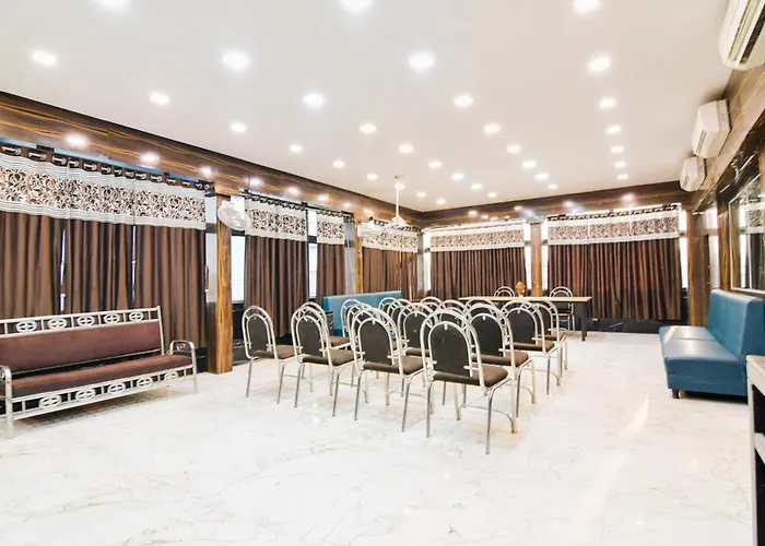 Super Collection O Park Circus Hotel Kolkata