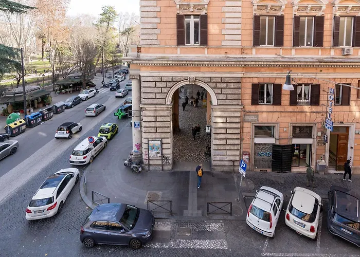 Leone D'Oro Guesthouse - Close To Piazza Vittorio Rome