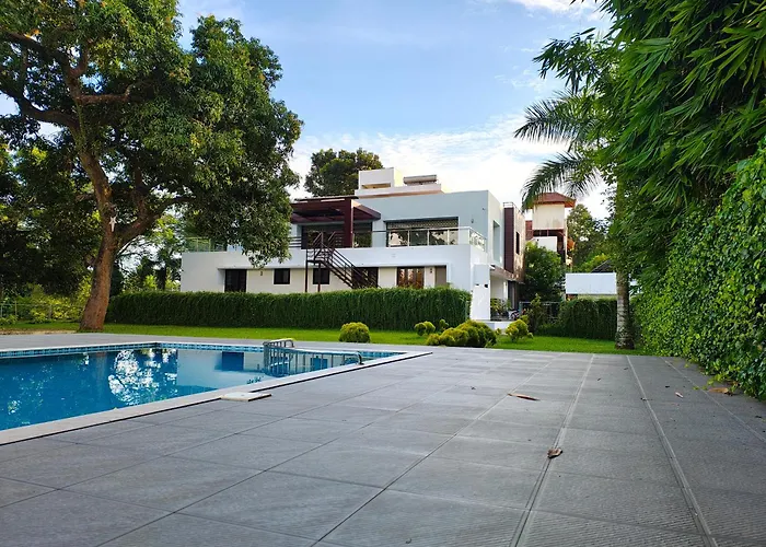 Nadhiyoram River Retreat Kochi