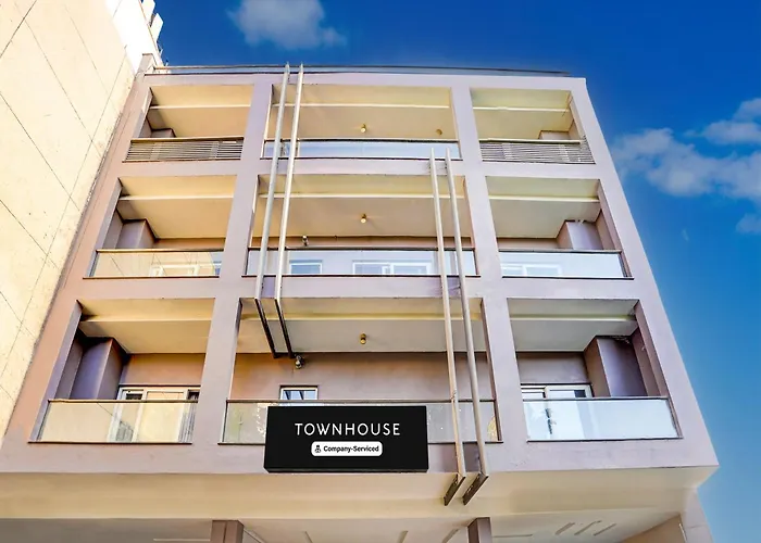 Super Townhouse Pitampura West Enclave Hotel Delhi 