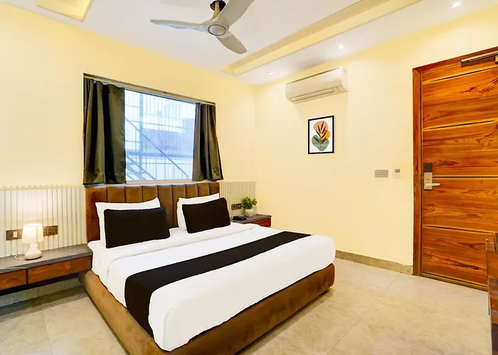 Hotel Krone A Family Hotel Near Igi Airport Delhi New Delhi