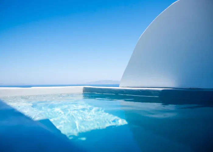 White Cave Villas Oia