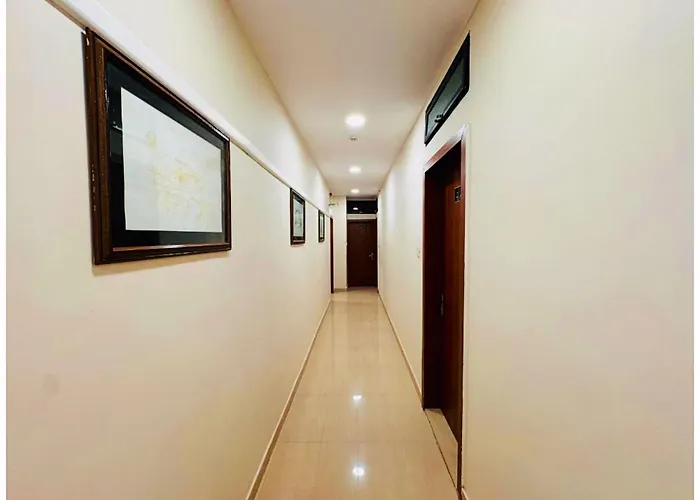 Sea Beach Hotel K I N G R E S O R T Near Sea Beach And Garden Puri