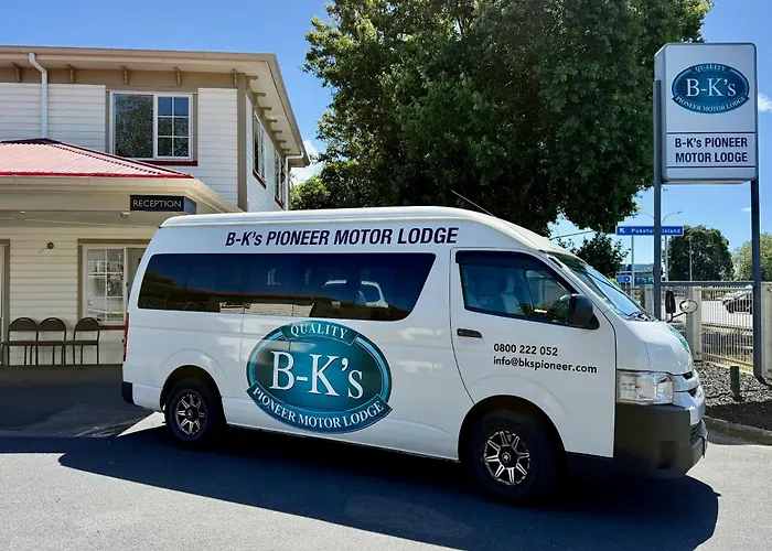 Bks Pioneer Motel Auckland