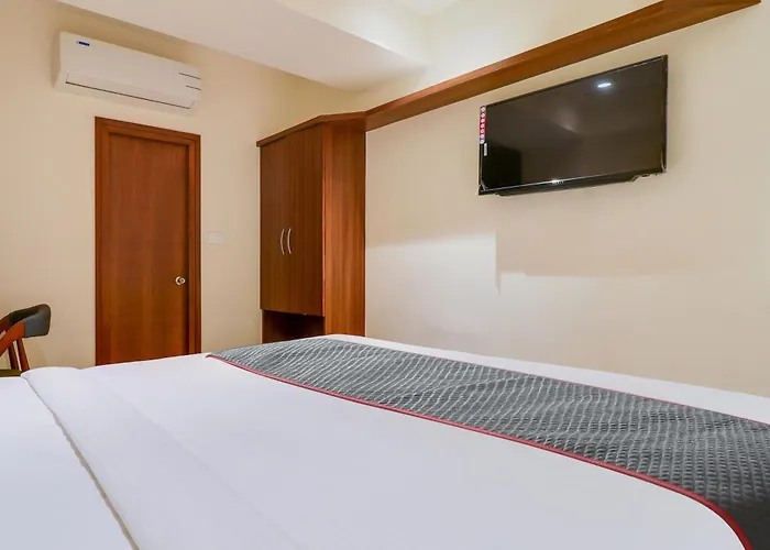 Super Townhouse Rcc Lamps Hotel Visakhapatnam