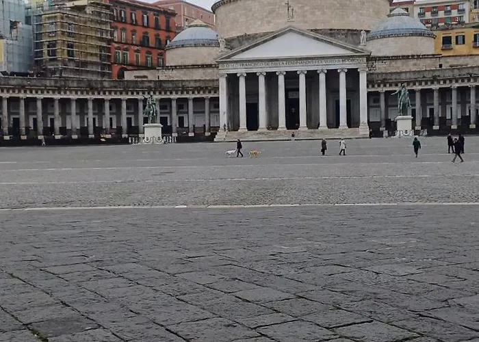 Partenope 10 Naples
