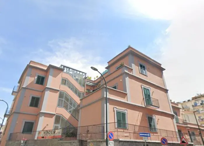 Partenope 10 Naples