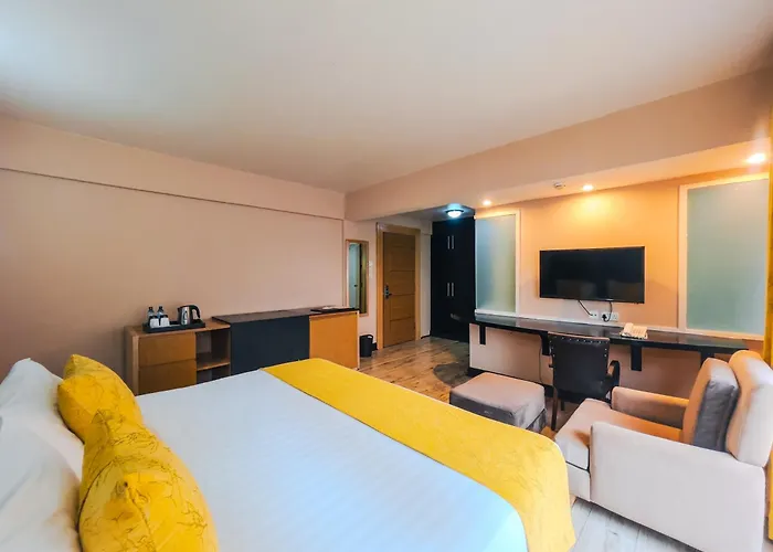 West Wood Hotel Nairobi
