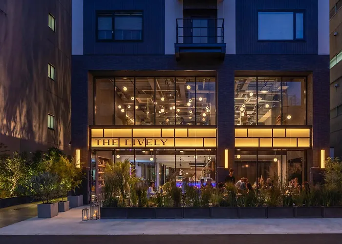 The Lively Osaka Honmachi Hotel