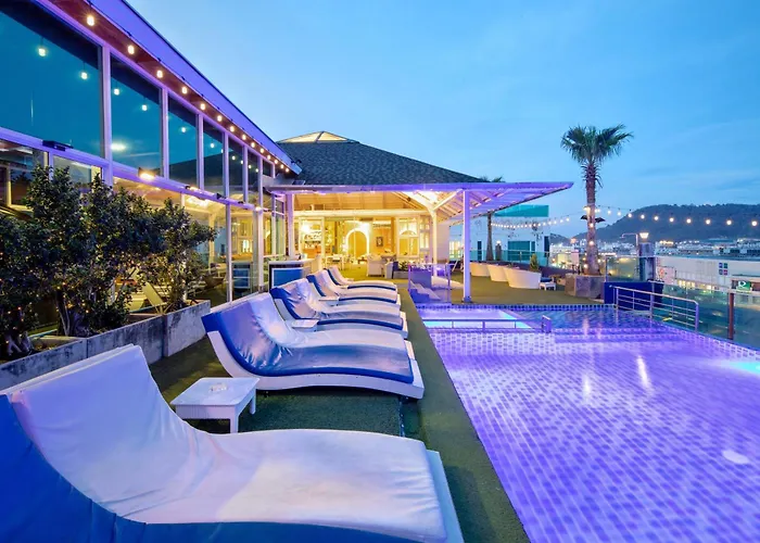 Sira Grande Hotel, Patong