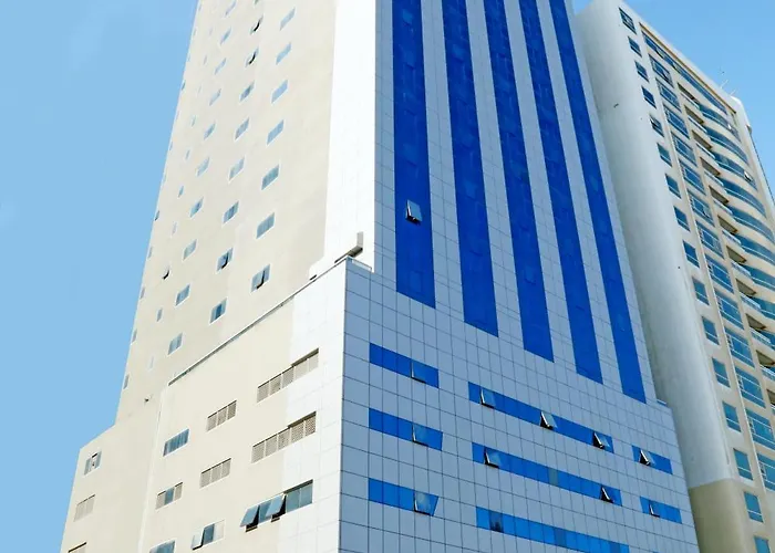 Royal Grand Suite Hotel Sharjah