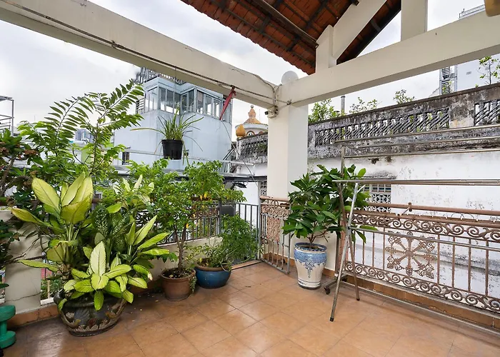 Charming A Little Saigon Apartment - Heart Of Vibrant District 1 Ho Chi Minh City
