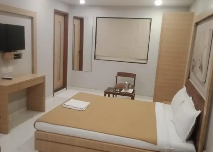 Hotel Tirupati Residency Surat