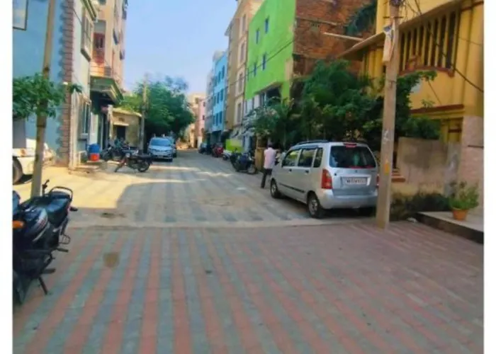 Hotel Uk Palace Puri Near Sea Beach Sea View Room - Luxury & Spacious Room - Near Temple With Prime Location Wifi- Lift And Parking Facilities - Book Now