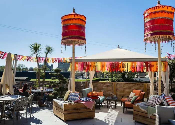 The Bird, Bath Hotel