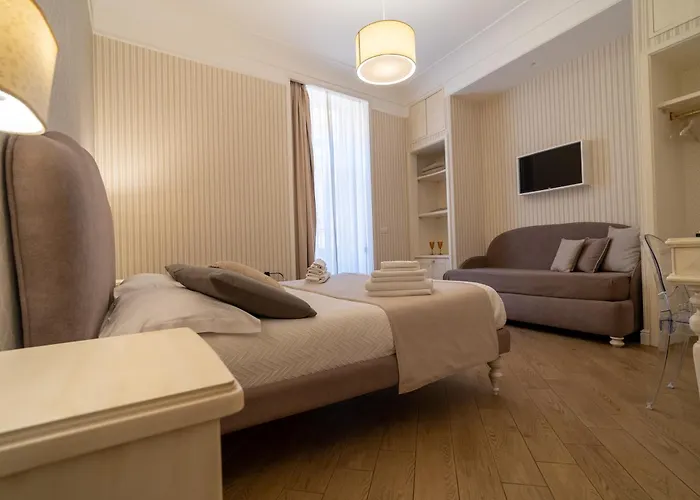 Florita Napoli Hotel
