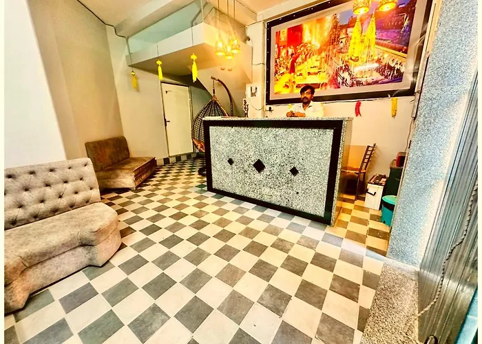 Hotel Prakash Guest House ! Varanasi ! Fully-Air-Conditioned Hotel At Prime Location With Off Site Parking Availability, Near Kashi Vishwanath Temple, And Ganga Ghat