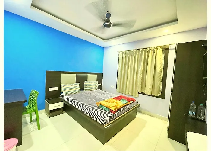 Hotel Janki # Pride Palace Near Jagannath Temple - Jagannath Temple - Restaurant And Lift - Parking Facilities - Fully Air Conditioning Hotel - All Rooms Spacious - Perfact Location With Excellent Service Puri