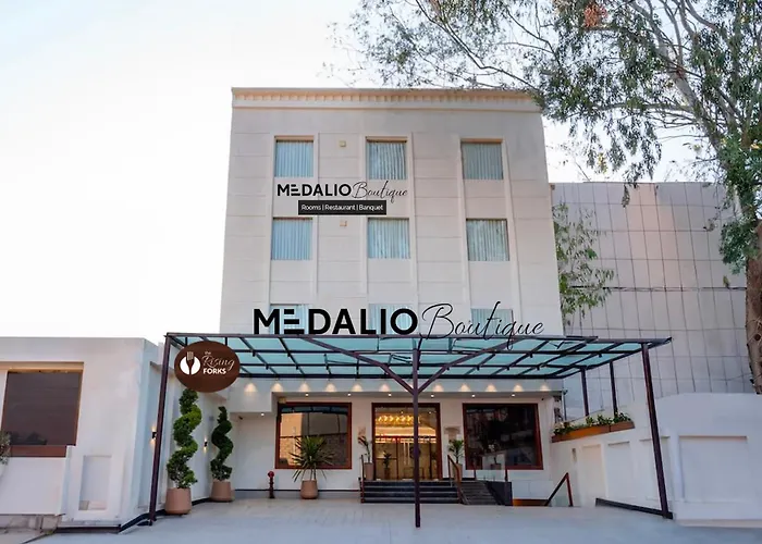 Medalio Boutique Chandigarh Zirakpur