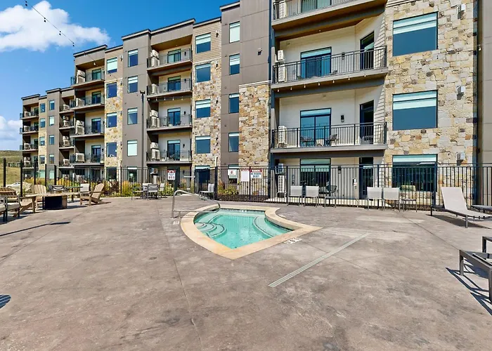 Black Rock Mountain Resort - Dog Friendly Park City
