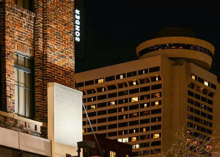 Boulevard Stays Downtown Nashville