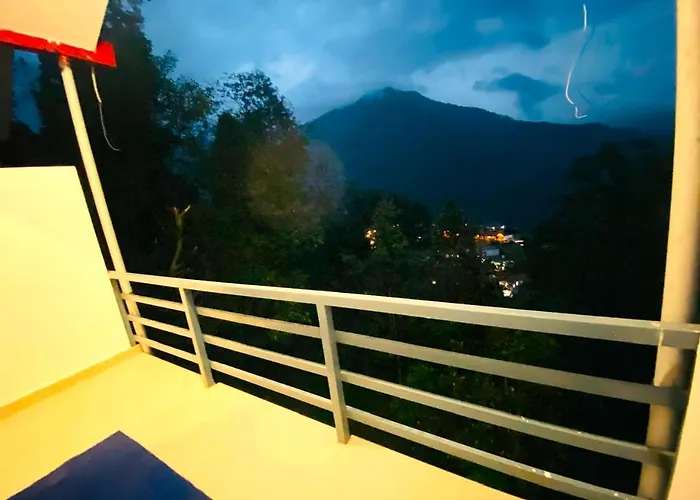Anvi Retreat Scenic Mountain View Hotel & Resort, Nainital