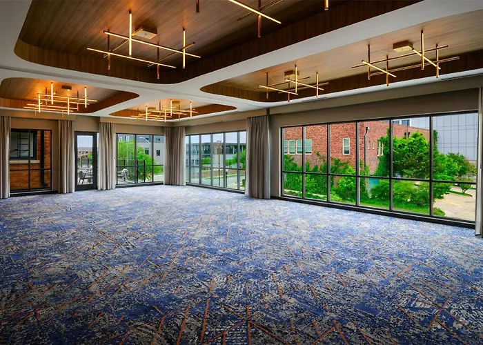The Nobleman Fort Worth, Tapestry Collection By Hilton