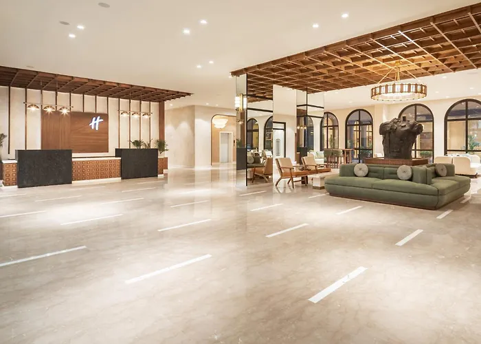 Holiday Inn Gurgaon Nh8 By Ihg