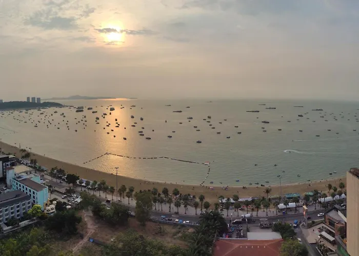 Pattaya Beach View Talay 6 By Aegean Suite Condo