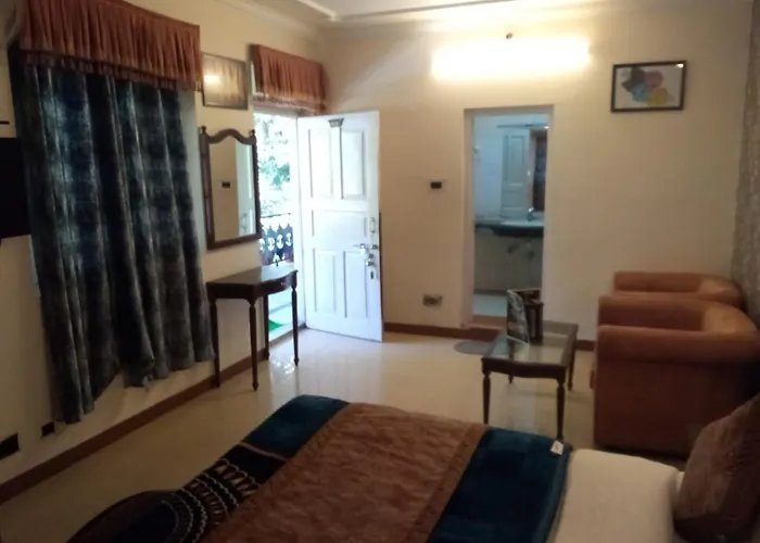 Hotel Aroma Nainital In House Parking