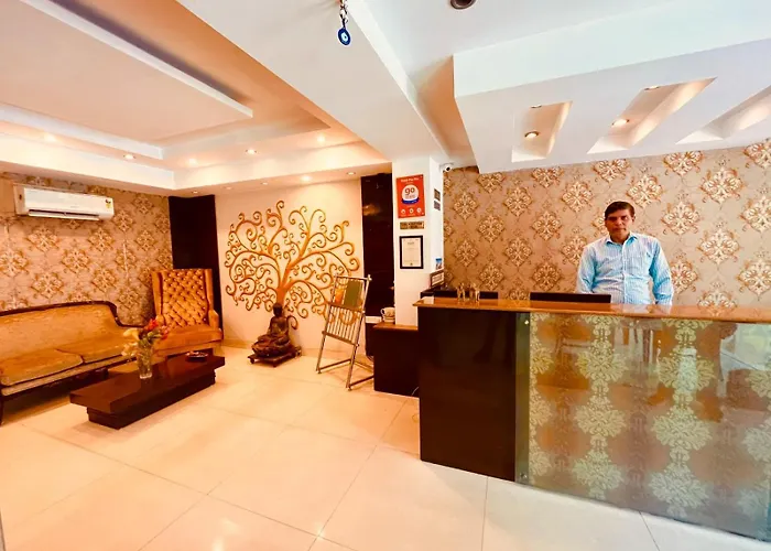 Reo Classic, Near Haridwar Railway Station & Bus Stand
