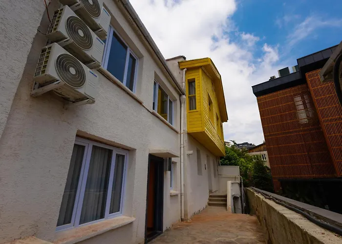 Fragments Hotel Istanbul