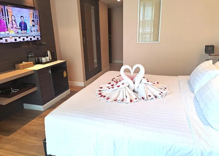 Amora Neoluxe Suites Hotel Bangkok