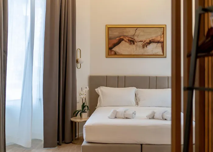 Romart Luxury Rooms