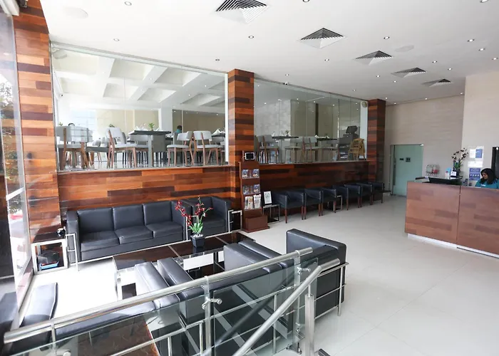 Best Western Elyon Colombo