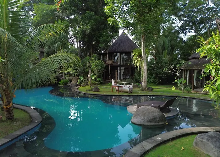Green Tree House Villa Ubud