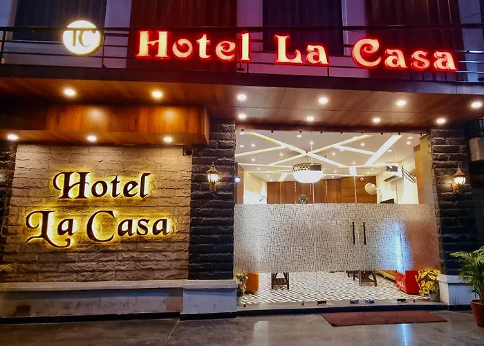Hotel La Casa, Amritsar - #Swimming Pool #Prime Location #Luxury Rooms