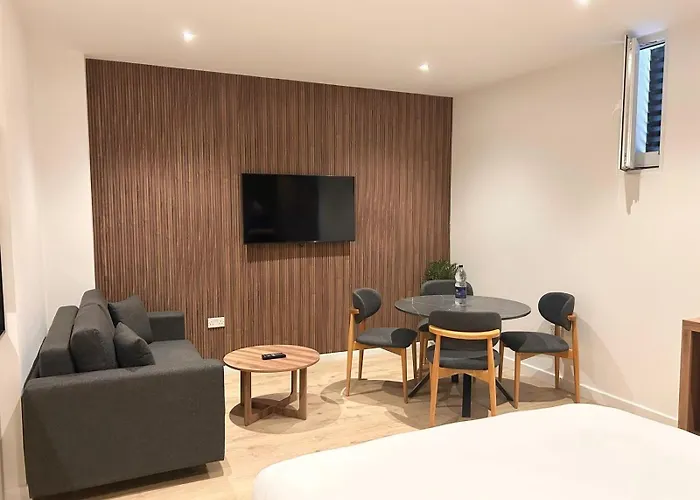 Finsbury Rose Hotel London